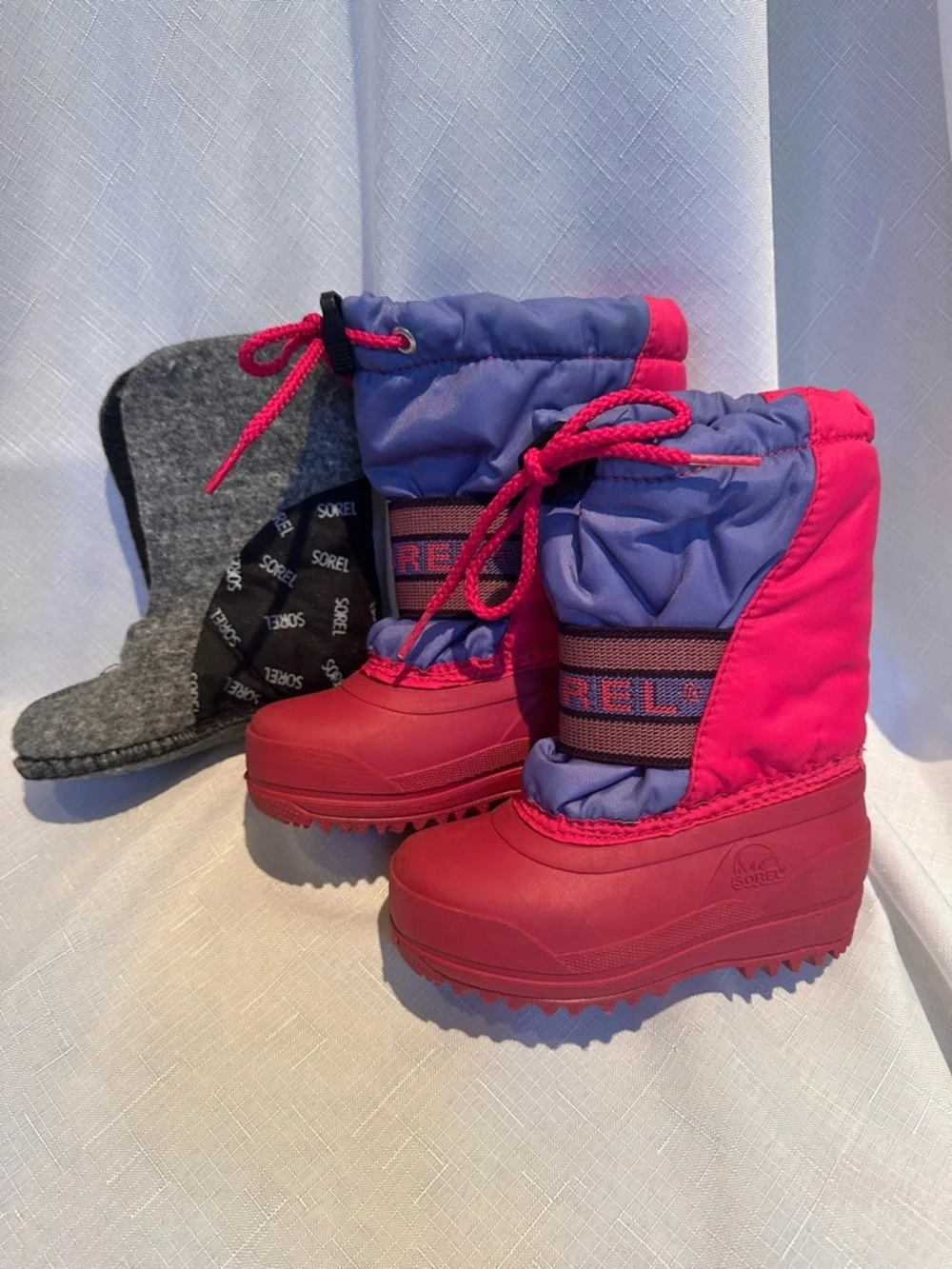Toddler Sorrel Snow Boots. Size 6.